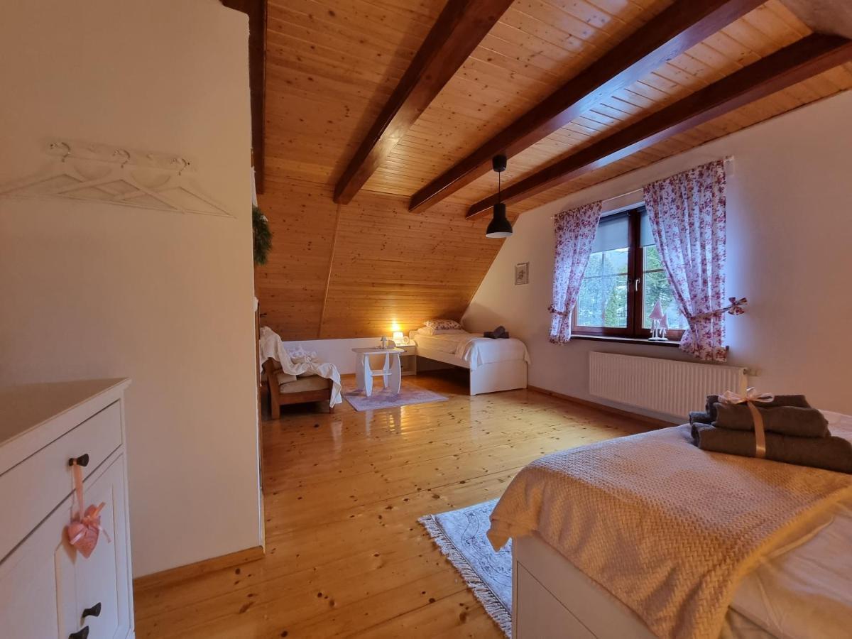 Вилла Naszjestwasz Gorki Male  Экстерьер фото